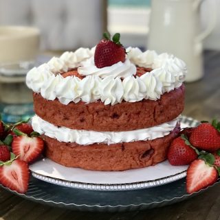 Pie Filling Easy Cake | epicuricloud (Tina Verrelli)