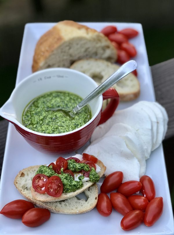 https://www.epicuricloud.com/wp-content/uploads/2020/04/Spinach-and-Basil-Pesto-Tray-600x806.jpg